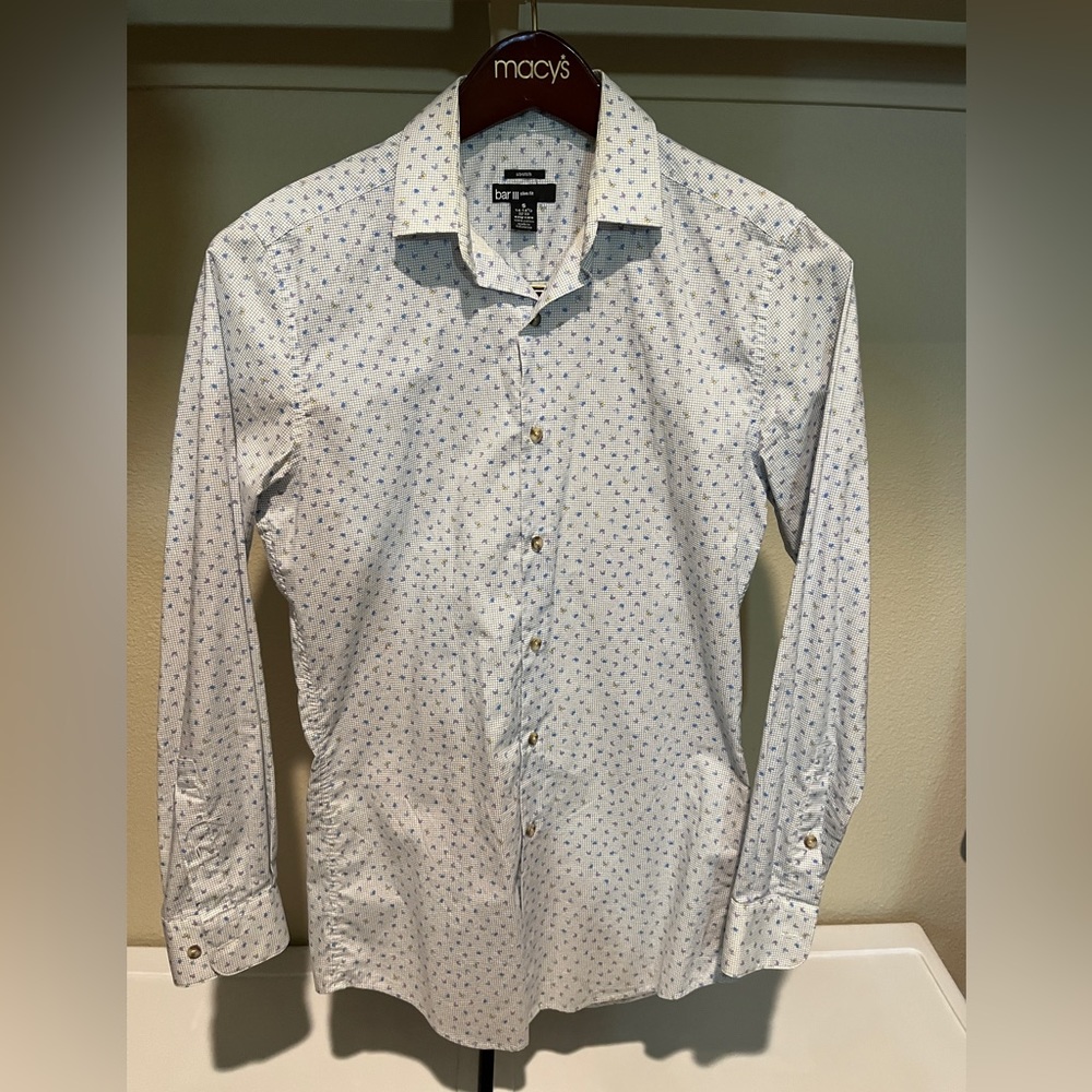 Men’s shirt bar ||| size s slim fit 100% cotton with butterflies.